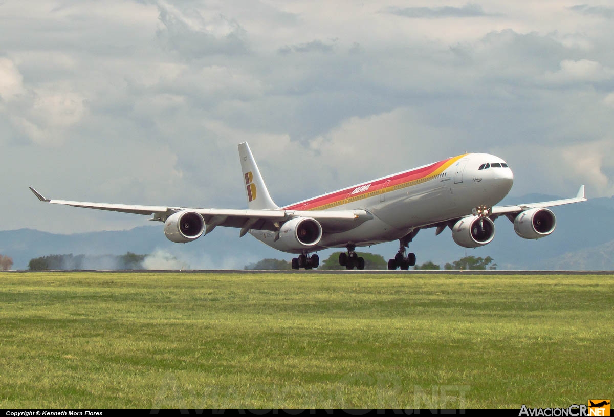 EC-IZY - Airbus A340-642 - Iberia