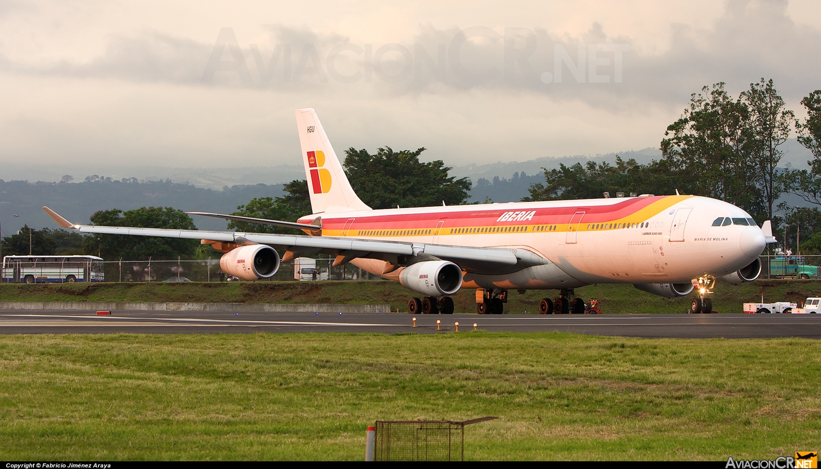 EC-HGU - Airbus A340-313X - Iberia