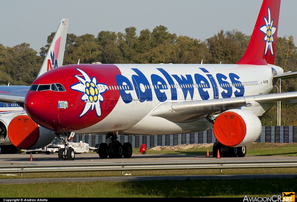 HB-IQI - Airbus A330-223 - Edelweíss