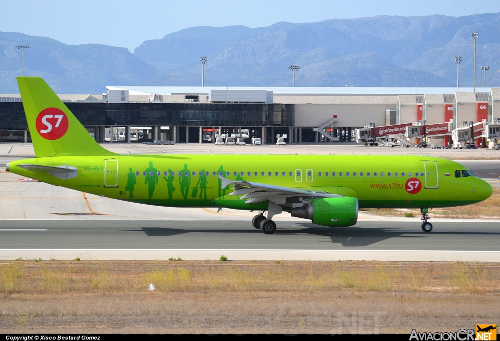 VQ-BES - Airbus A320-214 - S7 Siberia Airlines