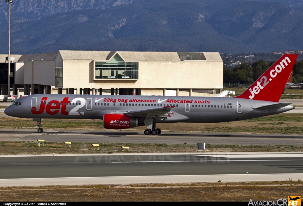 G-LSAI - Boeing 757-21B - Jet2.com