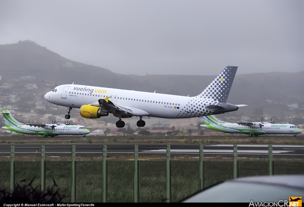 EC-KJD - Airbus A320-216 - Vueling