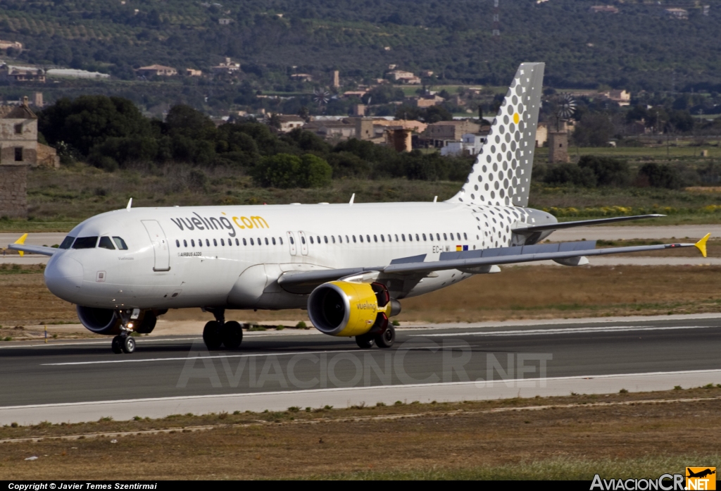 EC-LML - Airbus A320-214 - Vueling