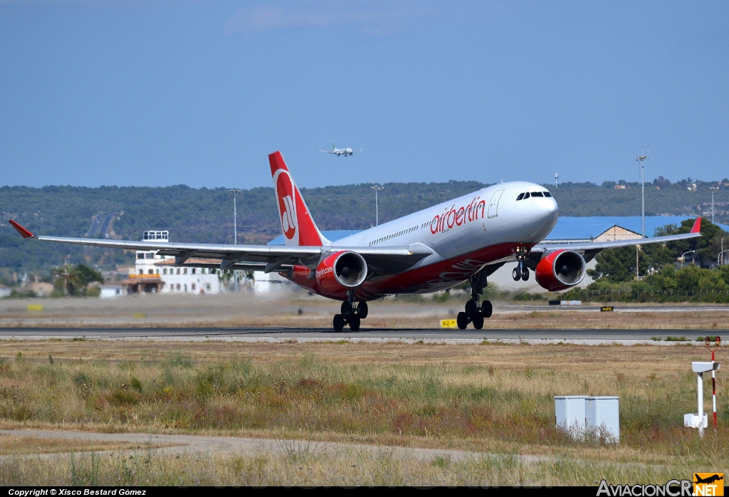 D-ABXB - Airbus A330-223 - Air Berlin