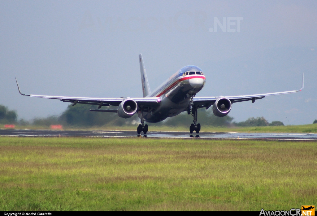 N631AA - Boeing 757-223 - American Airlines