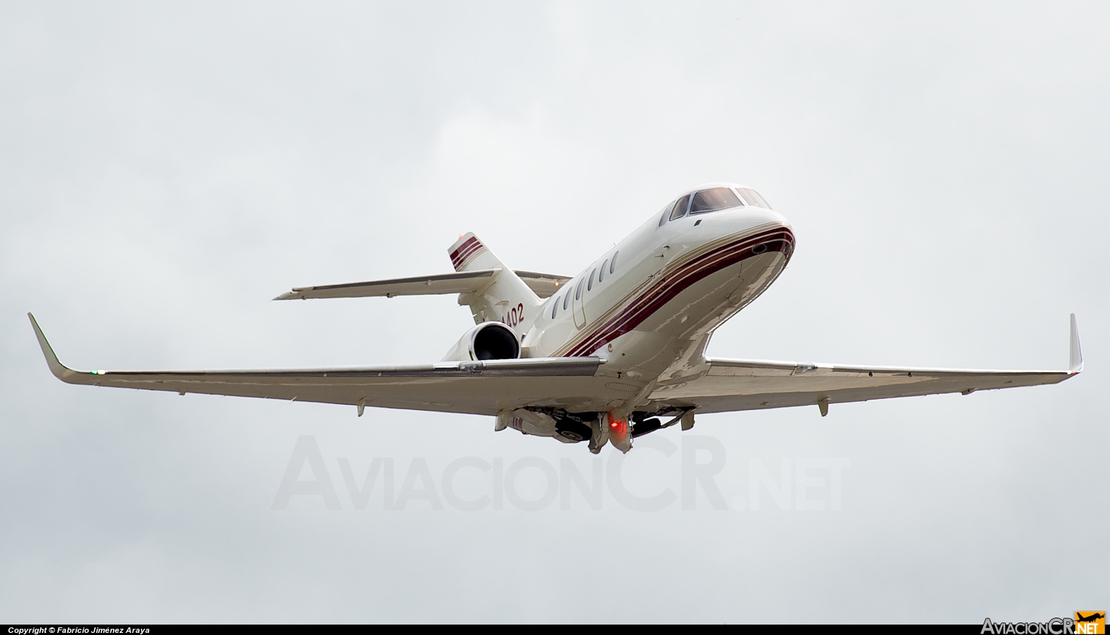 N4402 - British Aerospace BAe-125-800B - Privado