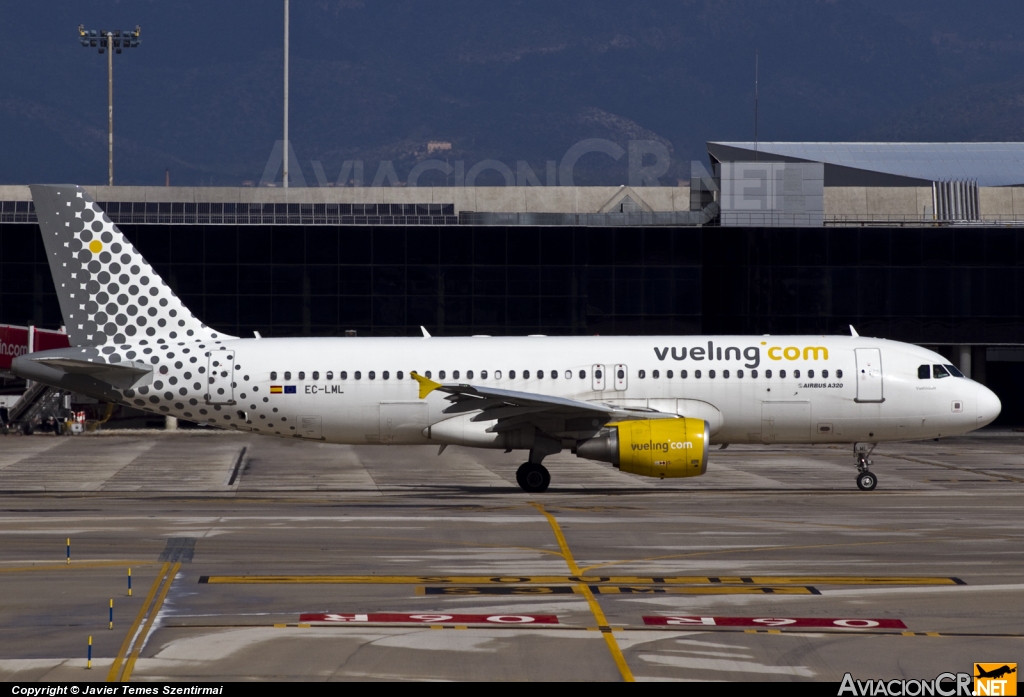 EC-LML - Airbus A320-214 - Vueling