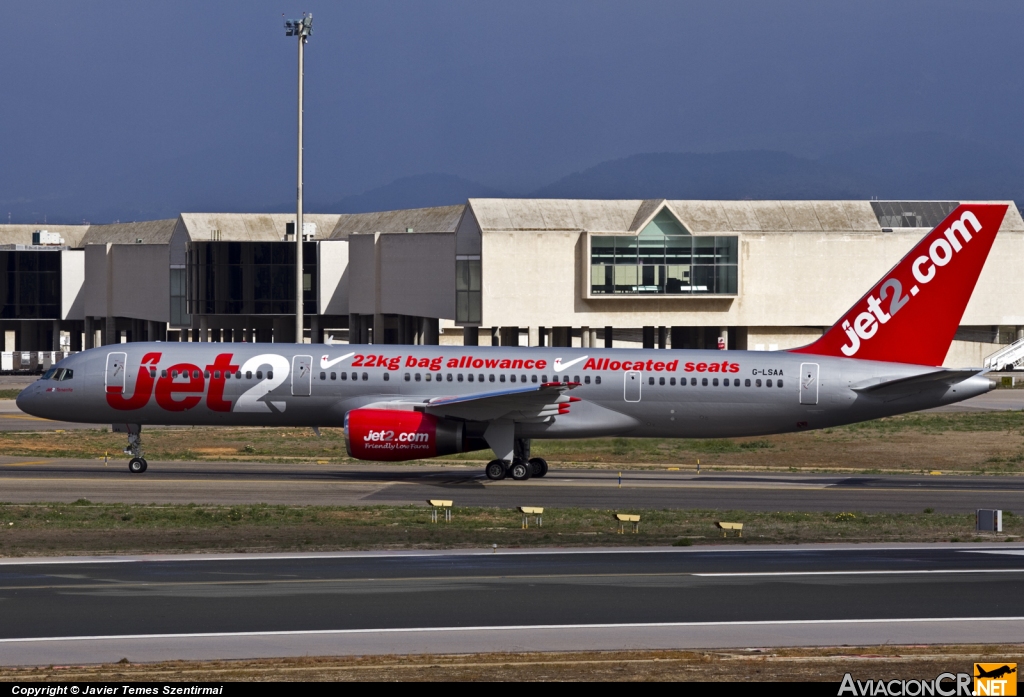 G-LSAA - Boeing 757-236 - Jet2.com