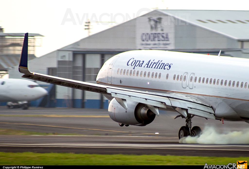 HP-1726CMP - Boeing 737-86N - Copa Airlines