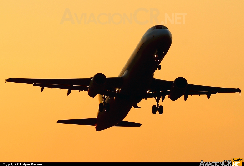 N490TA - Airbus A320-233 - TACA