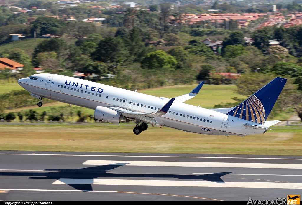 N79521 - Boeing 737-824 - United Airlines