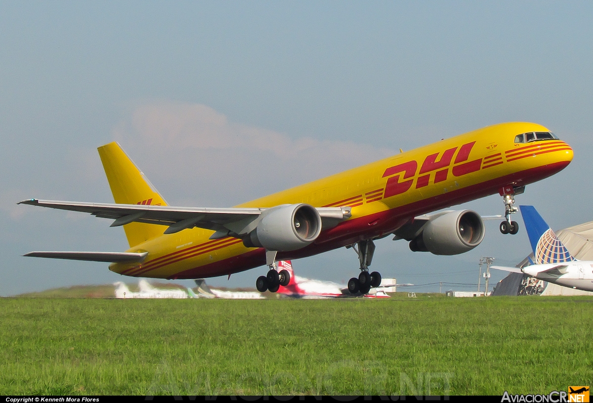 HP-2010DAE - Boeing 757-27A(PCF) - DHL Aero Expreso