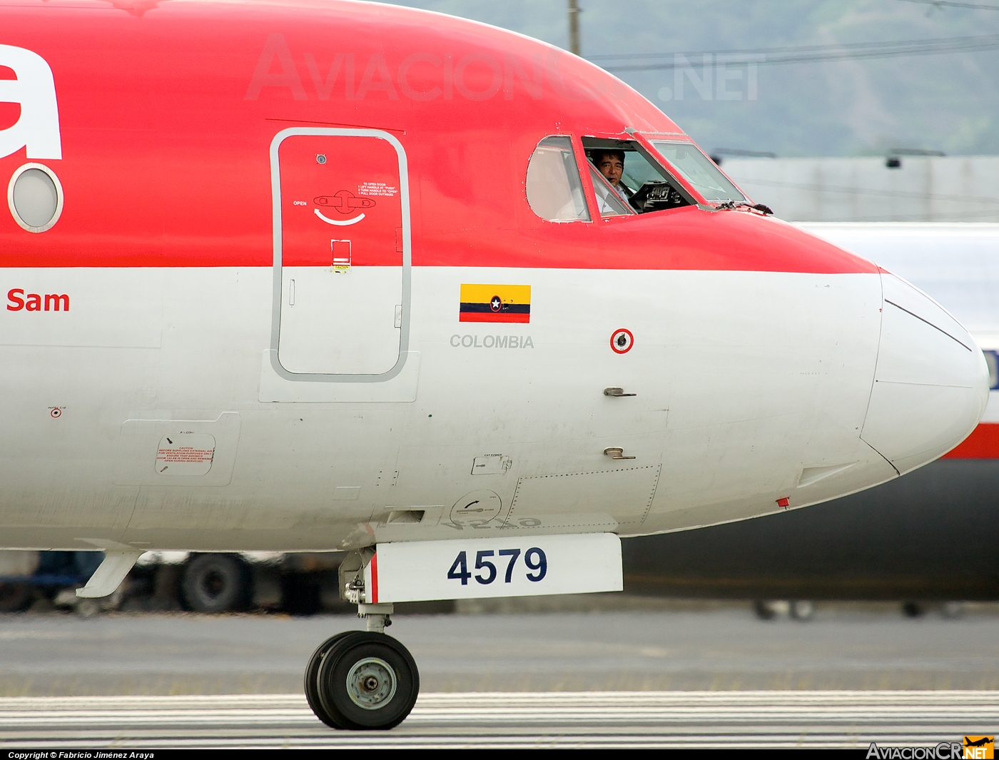 HK-4579 - Fokker 100 - Avianca Colombia