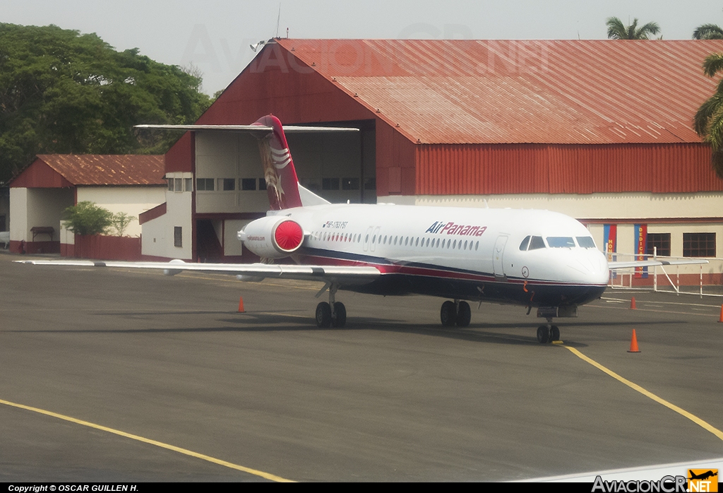 HP-1732PST - Fokker 70 - Air Panama