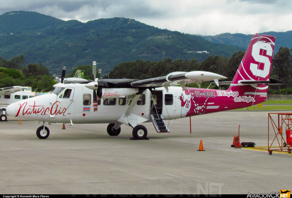 TI-BDZ - De Havilland Canada DHC-6-300 Twin Otter/VistaLiner - Nature Air