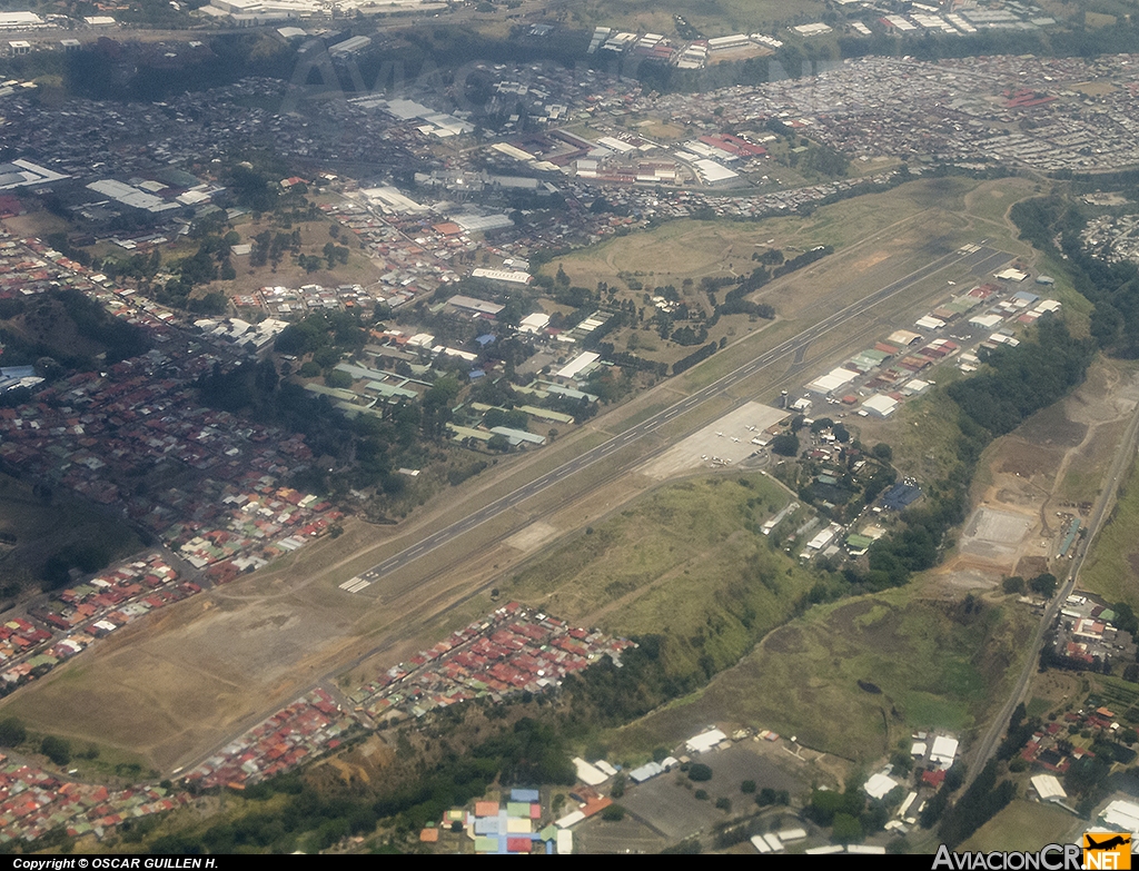 MRPV - Aeropuerto - Vista Aerea