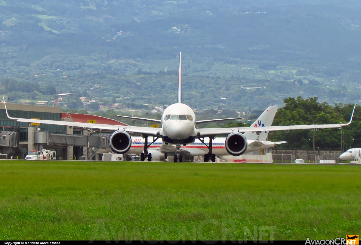 N649DL - Boeing 757-231 - Delta Airlines