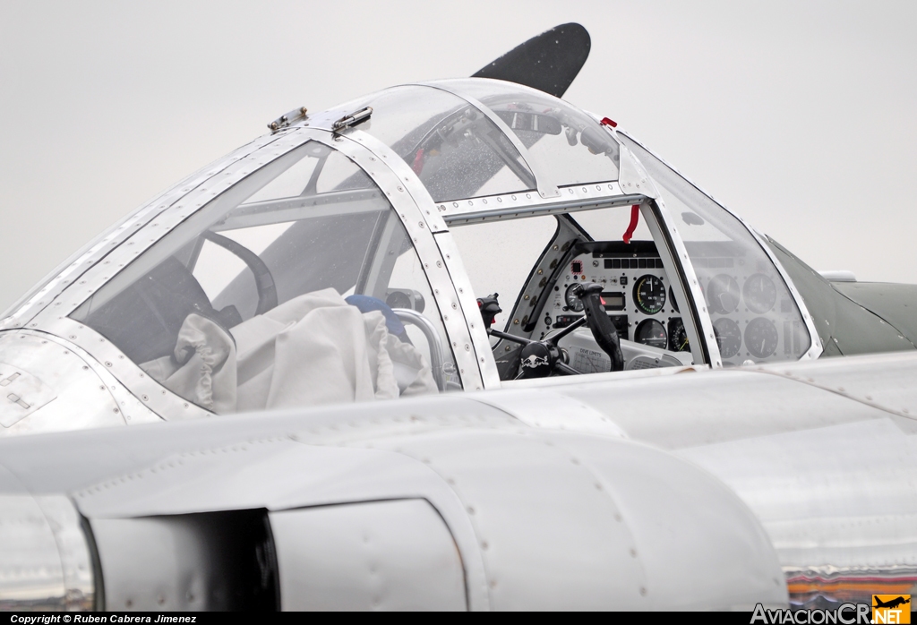  - Lockheed P-38L Lightning - The Flying Bulls