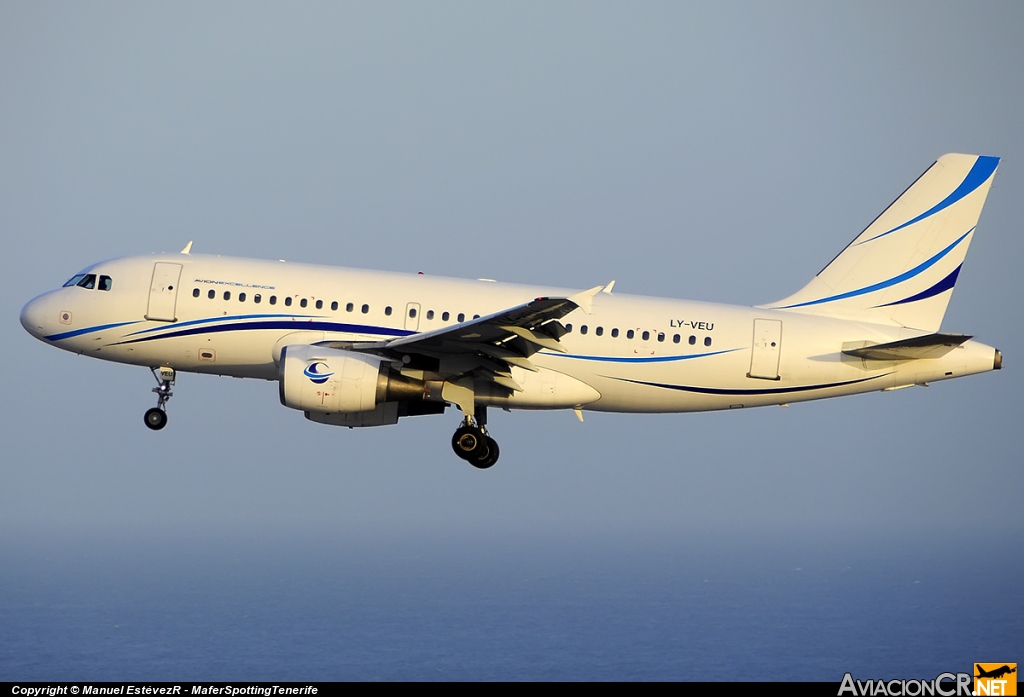 LY-VEU - Airbus A319-112 - Avion Express