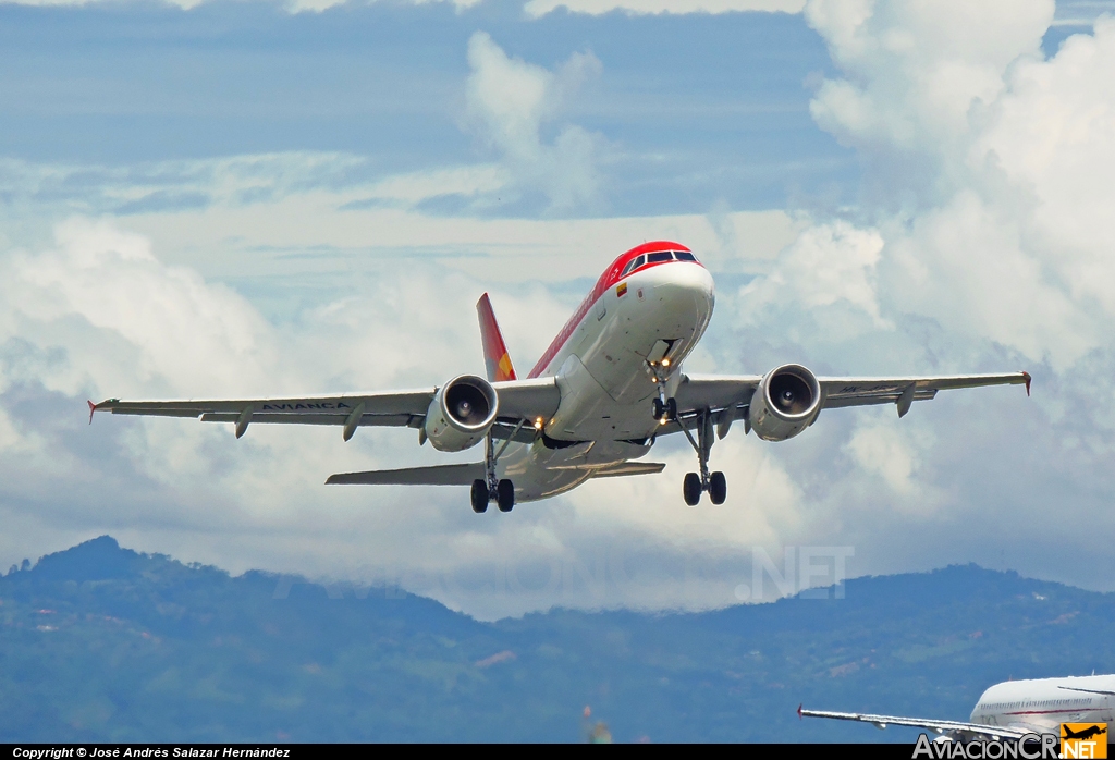HK-4552 - Airbus A319-115 - Avianca