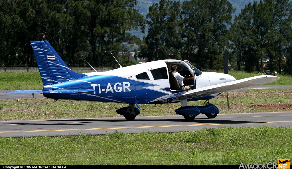 TI-AGR - Piper PA-28-180 Cherokee Challenger - IACA - Instituto Aeronautico Centroamericano