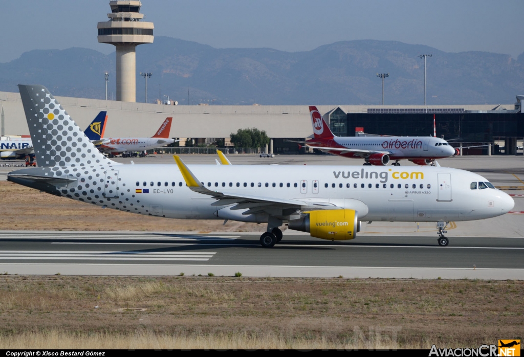 EC-LVO - Airbus A320-214 - Vueling