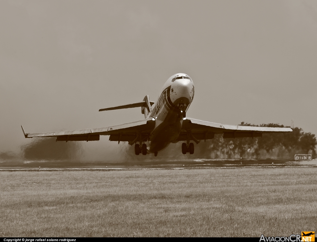 HK-4262 - Boeing 727-2F9/Adv(F) - Lineas Aereas Suramericanas