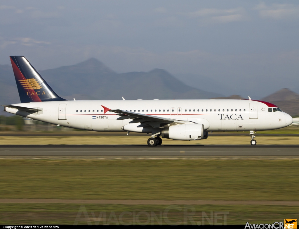 N490TA - Airbus A320-233 - TACA