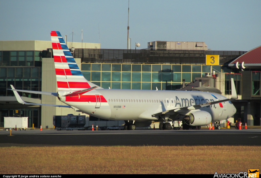 N908NN - Boeing 737-823 - American Airlines