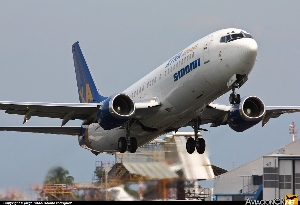 N42XA - Boeing 737-429 - Xtra Airways