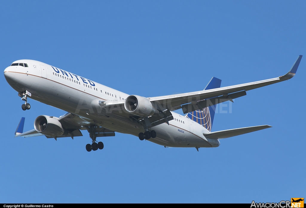 N665UA - Boeing 767-322/ER - United Airlines
