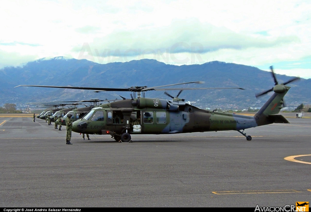 EJC-2100 - Sikorsky S-70I Black Hawk - Ejercito de Colombia