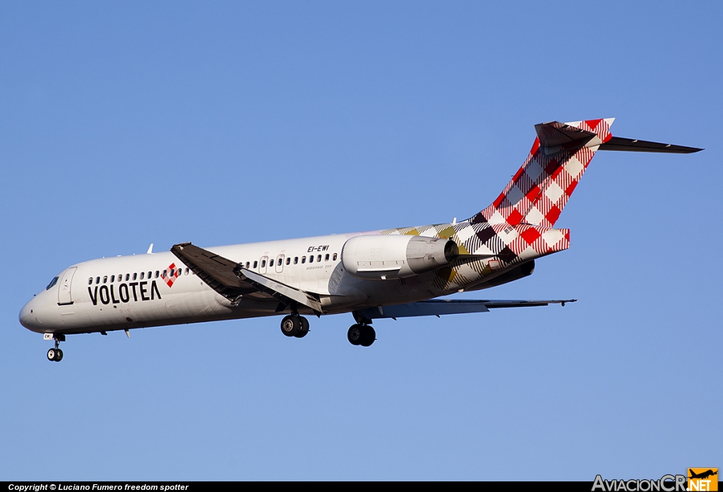 EI-EWI - Boeing 717-2BL - Volotea