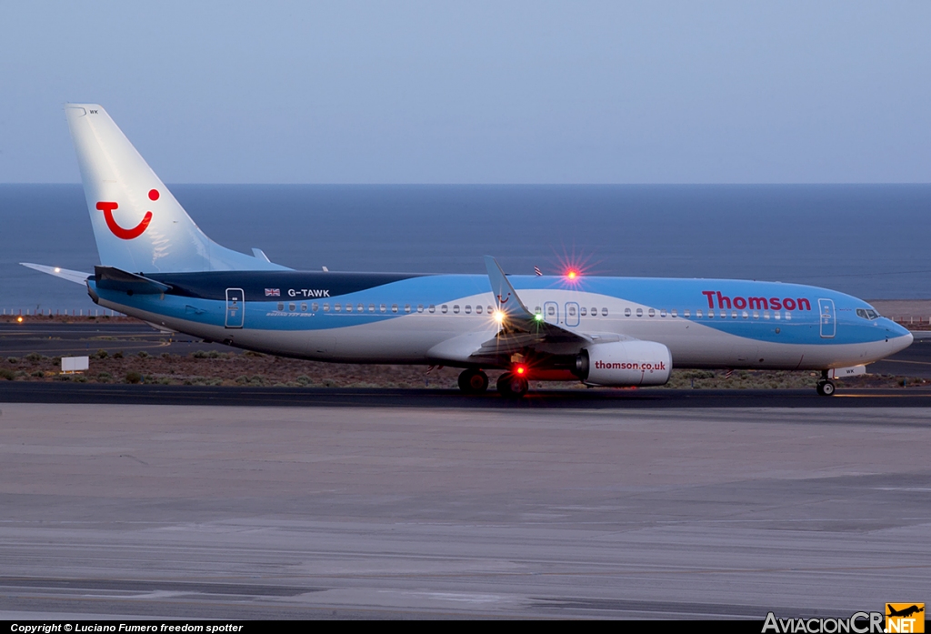 G-TAWK - Boeing 737-8K5 - Thomson Airways