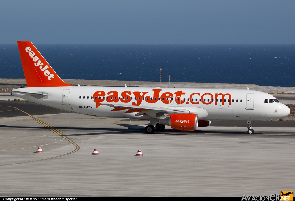 G-EZWI - Airbus A320-214 - EasyJet