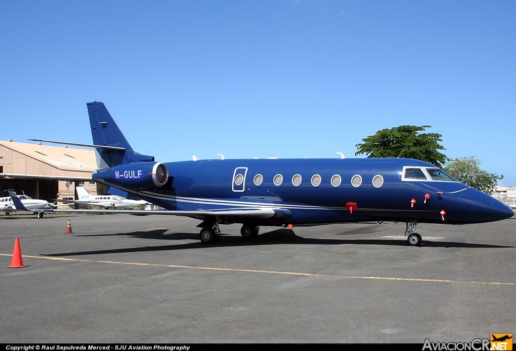 M-GULF - Gulfstream Aerospace G200 - Privado