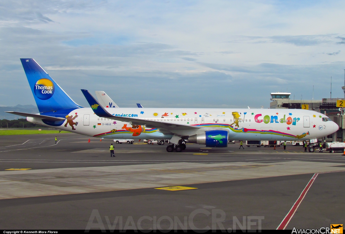D-ABUE - Boeing 767-330/ER - Condor