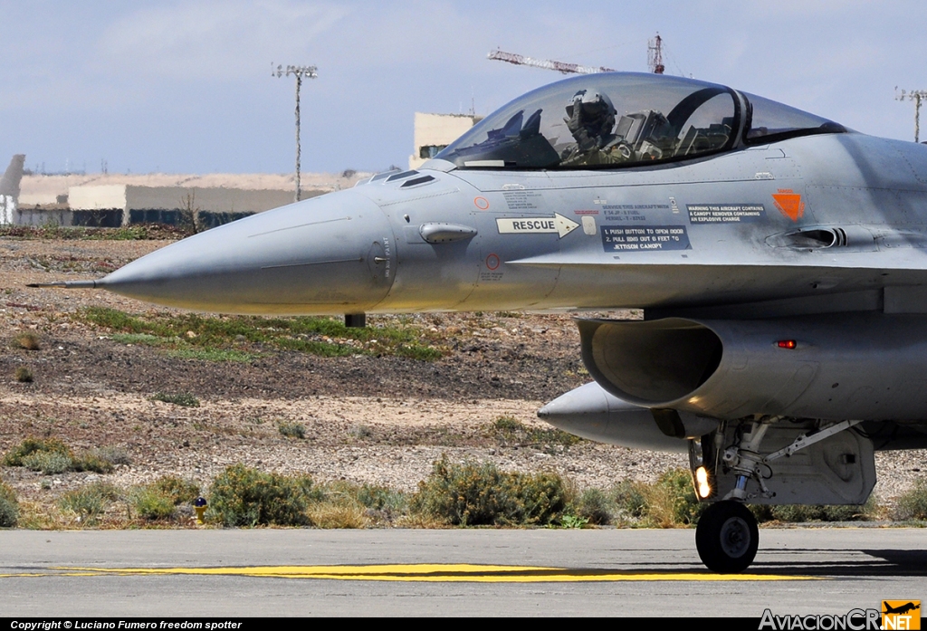 FA-124 - General Dynamics F-16AM Fighting Falcon - Bélgica - Fuerza Aérea