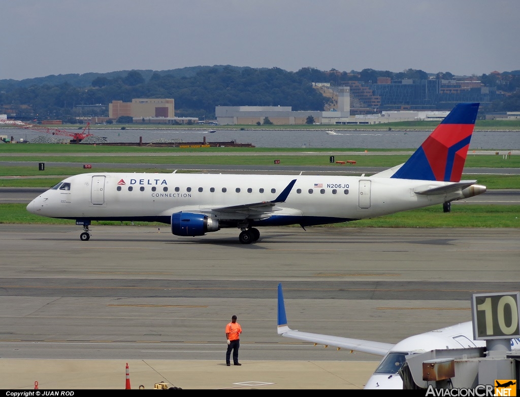 N206JQ - Embraer ERJ-170-200LR - Delta Connection (Shuttle America)