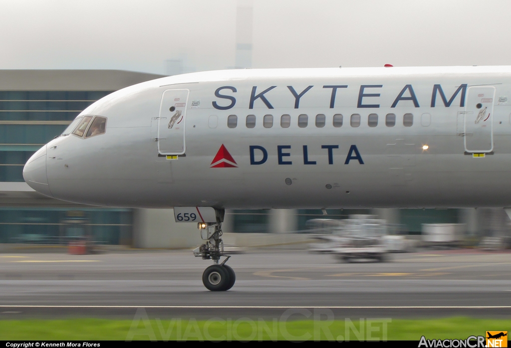 N659DL - Boeing 757-232 - Delta Air Lines