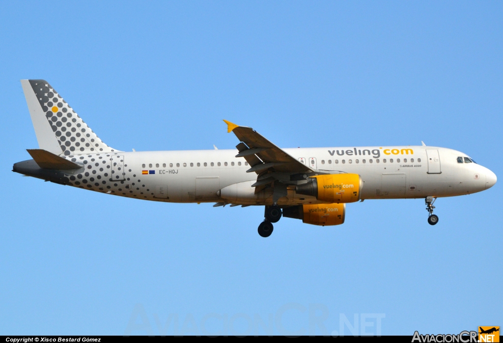 EC-HQJ - Airbus A320-214 - Vueling