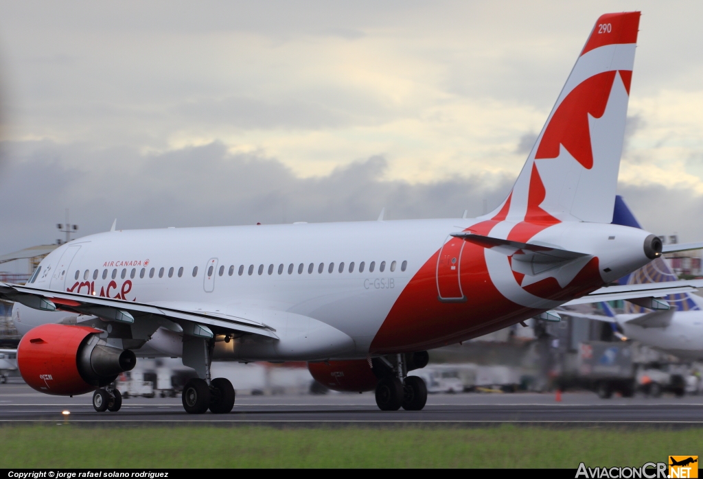 C-GSJB - Airbus A319-112 - Air Canada Rouge