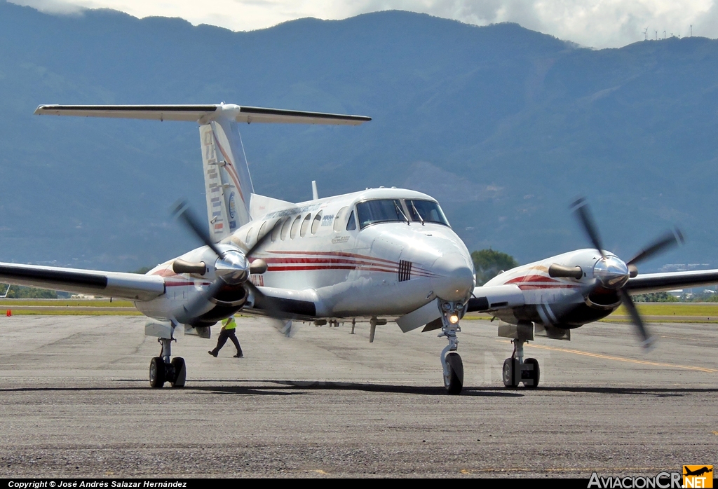 YS-III-N - Beechcraft 200 - Super King Air - COCESNA