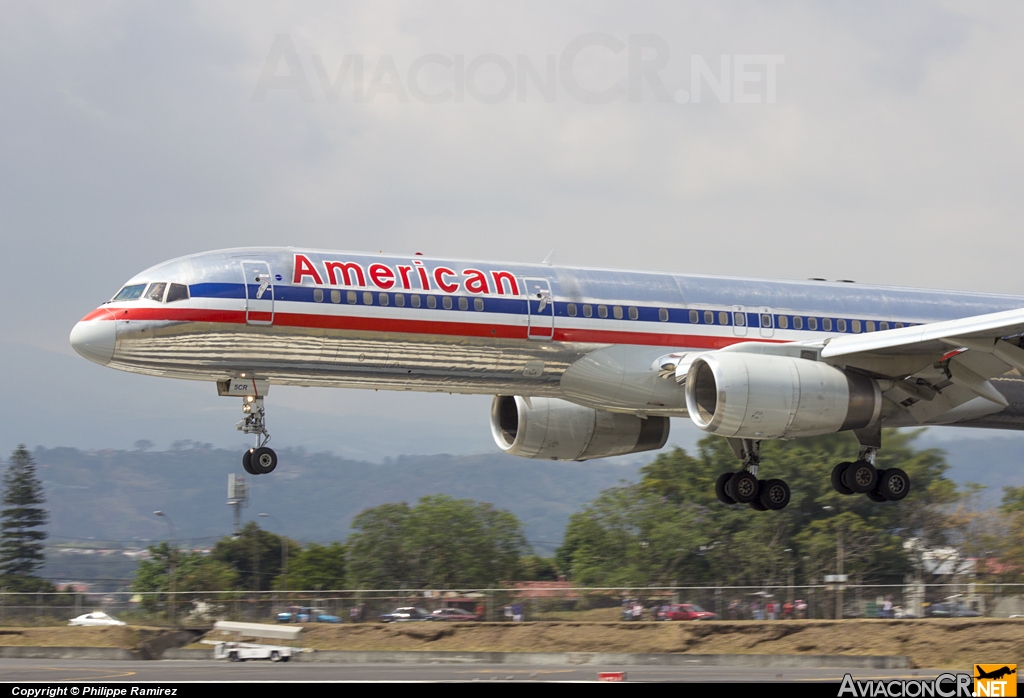 N7667A - Boeing 757-223 - American Airlines