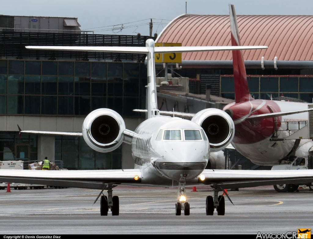 N721V - Gulfstream Aerospace G-V-SP Gulfstream G550 - Privado