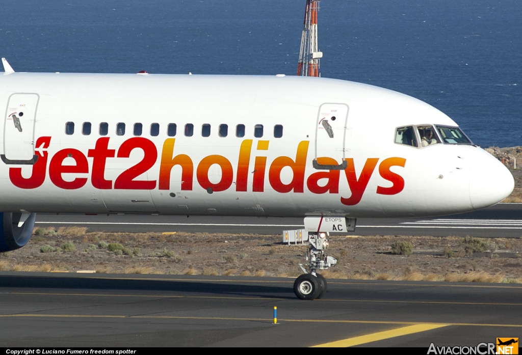 G-LSAC - Boeing 757-23A - Jet2.com