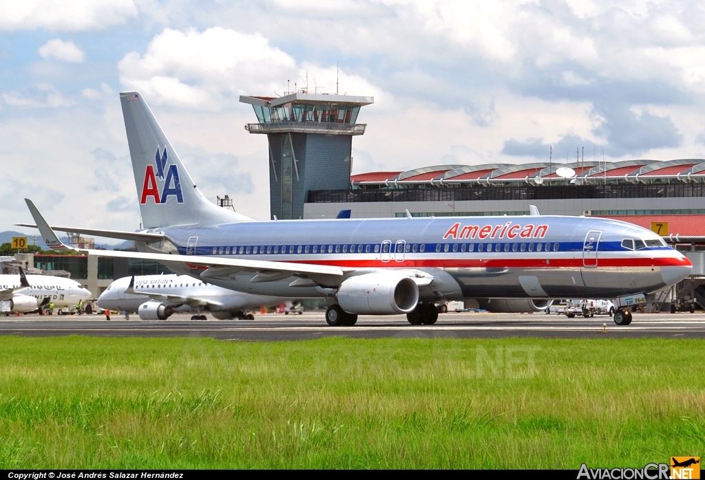 N898NN - Boeing 737-823 - American Airlines