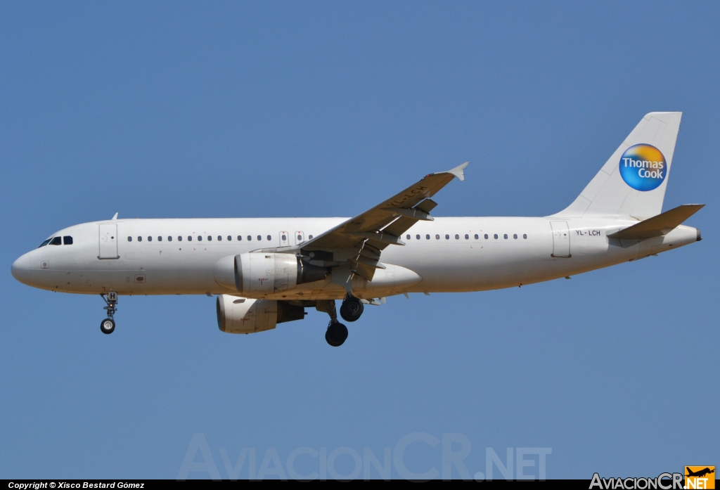 YL-LCH - Airbus	A-320-211 - Smart Lynx