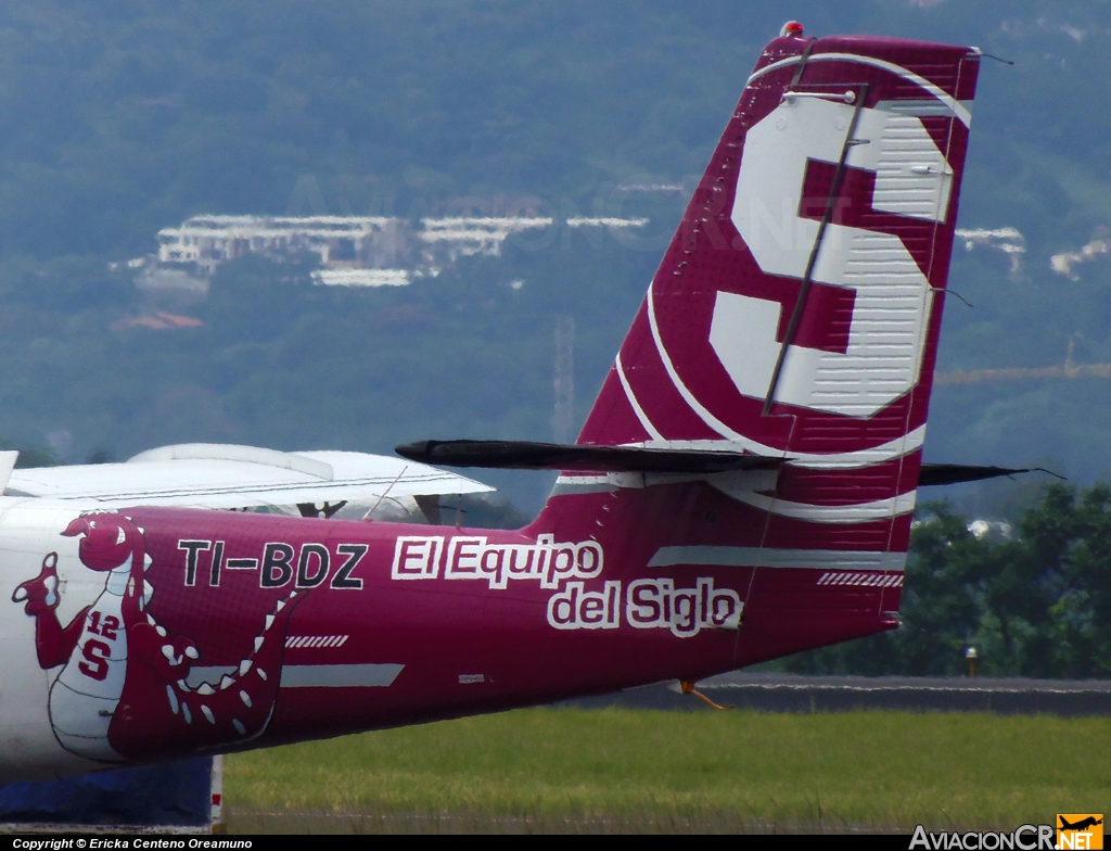TI-BDZ - De Havilland Canada DHC-6-300 Twin Otter/VistaLiner - Nature Air