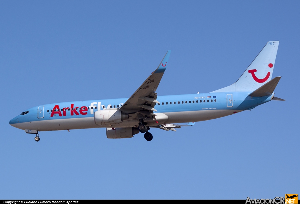 PH-TFD - Boeing 737-86N - ArkeFly